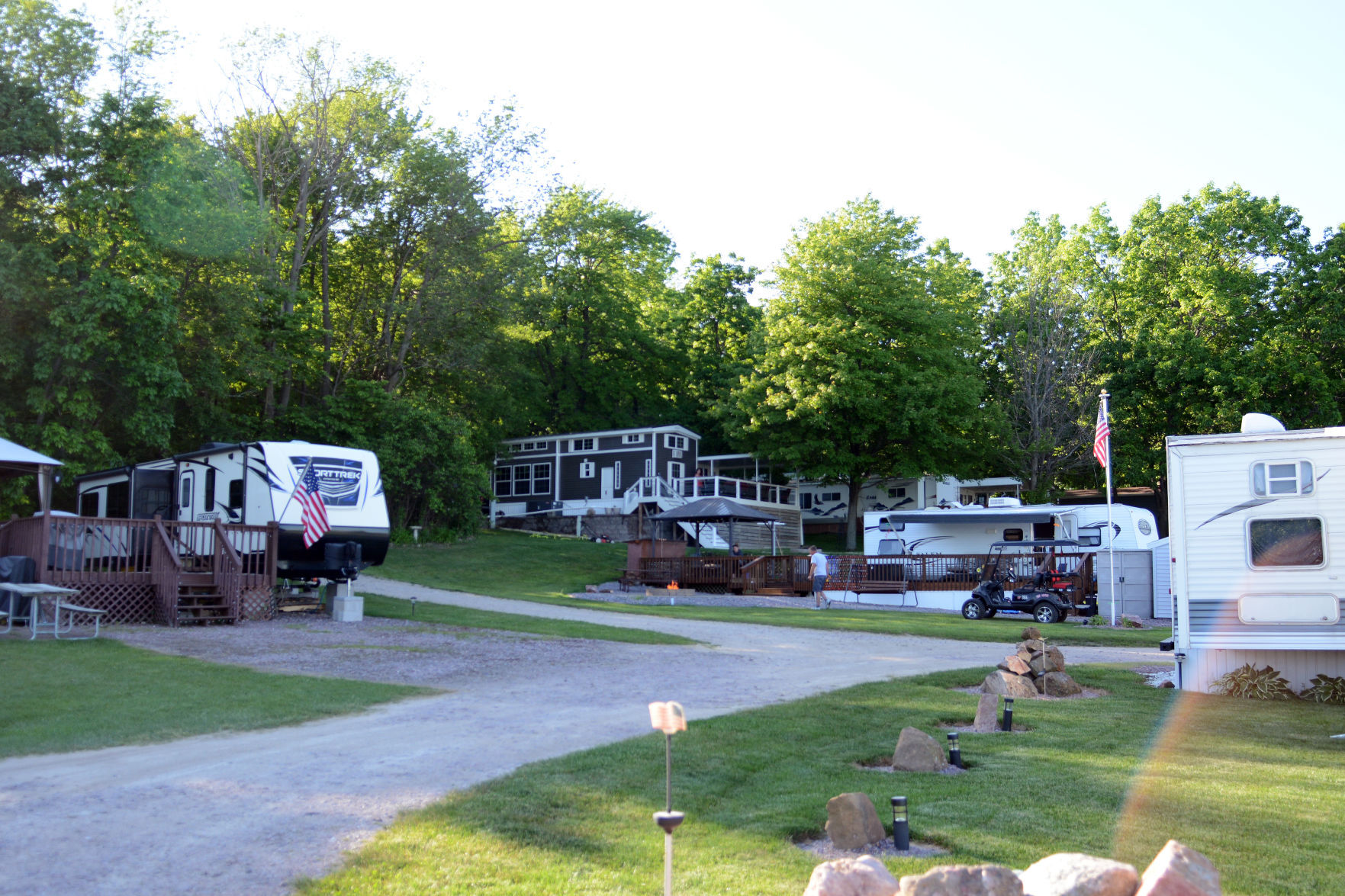 Private campgrounds in Baraboo, Portage